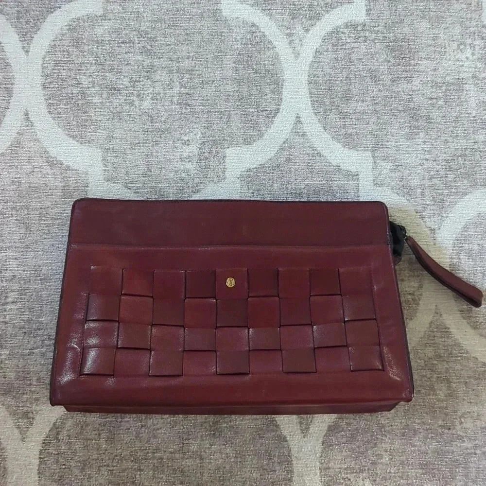 GoldPfeil Burgundy Leather Clutch Zipper Closure Vintages W. Germany